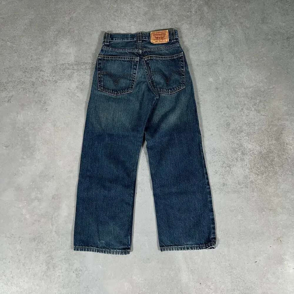 Levis waist 23